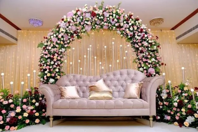 Banquet hall guest sitting area